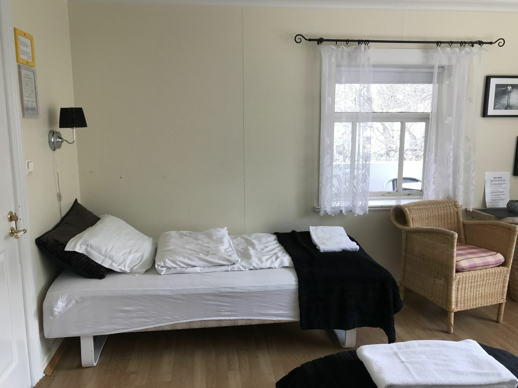 Gula Villan Guesthouse 阿克雷里 外观 照片