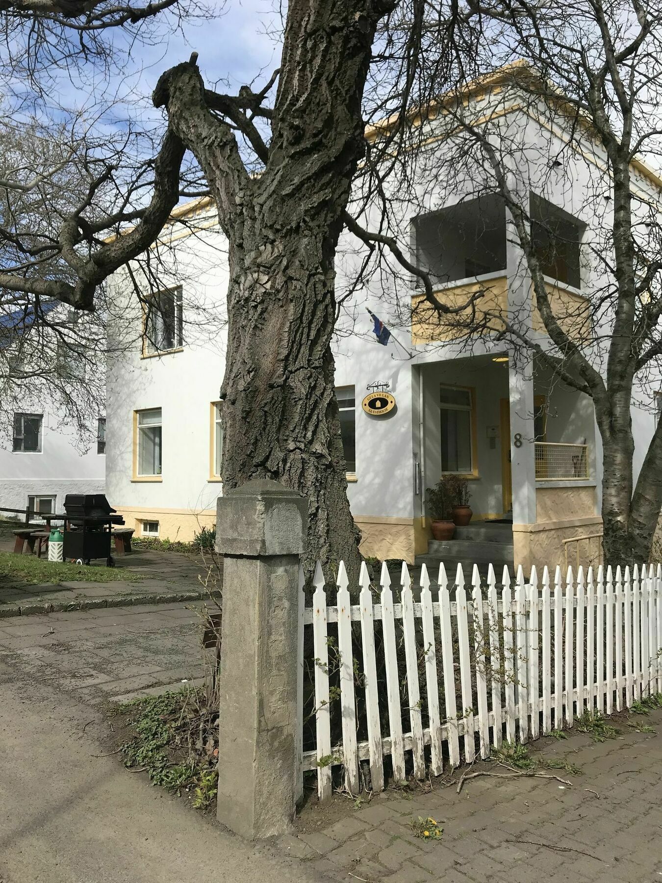 Gula Villan Guesthouse 阿克雷里 外观 照片